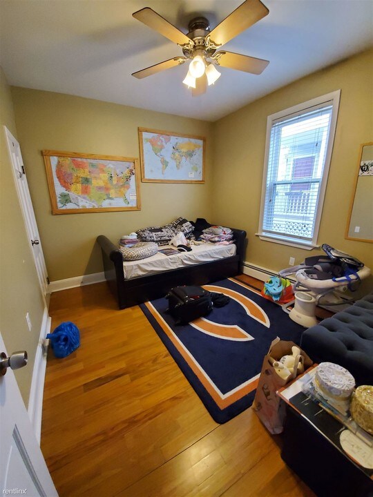 158 Morrison Ave-Unit -Apt 2 in Somerville, MA - Building Photo