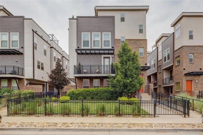 1317 Jackson St in Denver, CO - Foto de edificio - Building Photo