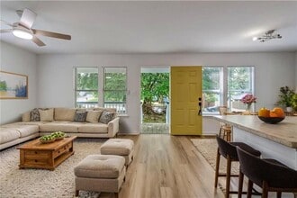 996 Washington St SW in Atlanta, GA - Building Photo - Building Photo