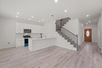 4507 Bradshaw St in Dallas, TX - Building Photo - Building Photo