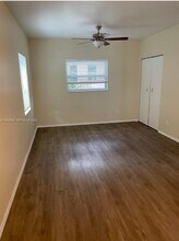 1720 Pierce St in Hollywood, FL - Building Photo - Building Photo