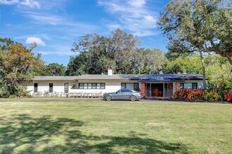 6735 SW 92nd St in Miami, FL - Building Photo - Building Photo