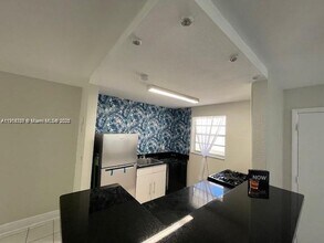 631 Jefferson Ave in Miami Beach, FL - Building Photo - Building Photo