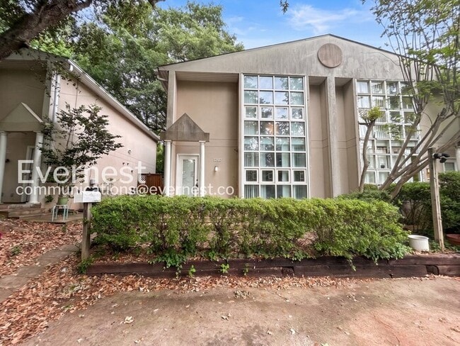 property at 1202 Cleburne Ave NE