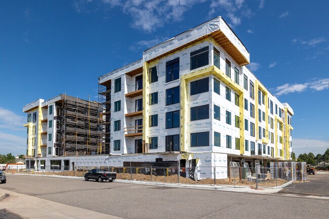 Luxe at Iliff Apartments