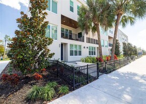 4921 N Nebraska Ave in Tampa, FL - Building Photo