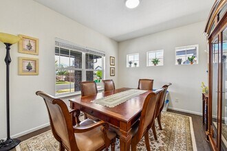 7956 S Grand Baker Way in Aurora, CO - Building Photo - Building Photo