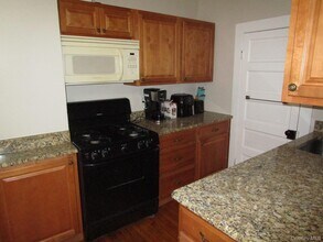 114 NY-284 in Westtown, NY - Building Photo - Building Photo