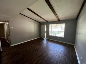 4417 Arehart Dr in Little Rock, AR - Building Photo - Building Photo