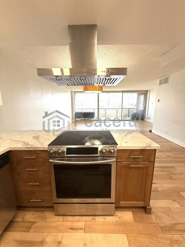 515 S 1000 E in Salt Lake City, UT - Building Photo - Building Photo