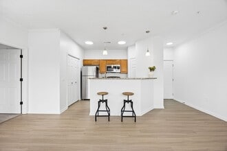 Fieldstone* in Beavercreek, OH - Foto de edificio - Building Photo