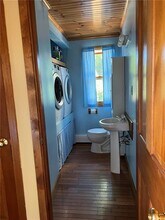 104 Howland Ave in Jamestown, RI - Building Photo - Building Photo