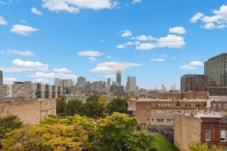 222 S Racine Ave, Unit 408 in Chicago, IL - Building Photo - Building Photo