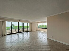 1200 Crystal Dr in Arlington, VA - Building Photo - Building Photo