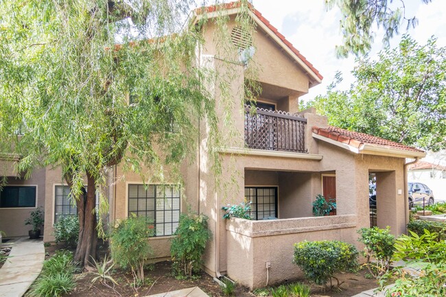 2392 Archwood Ln in Simi Valley, CA - Building Photo - Building Photo