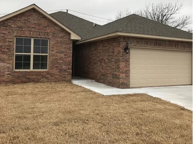 property at 301 N Norman Ave