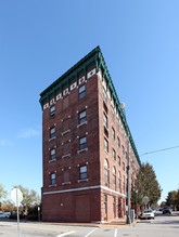 Yadkin House in Salisbury, NC - Building Photo - Building Photo