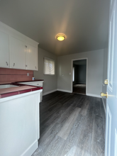 3327 E Clinton Ave in Fresno, CA - Building Photo - Building Photo