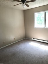 1112 Portland Dr in Bismarck, ND - Building Photo - Building Photo