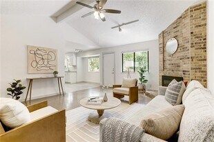 7809 Wakefield Dr in Austin, TX - Building Photo