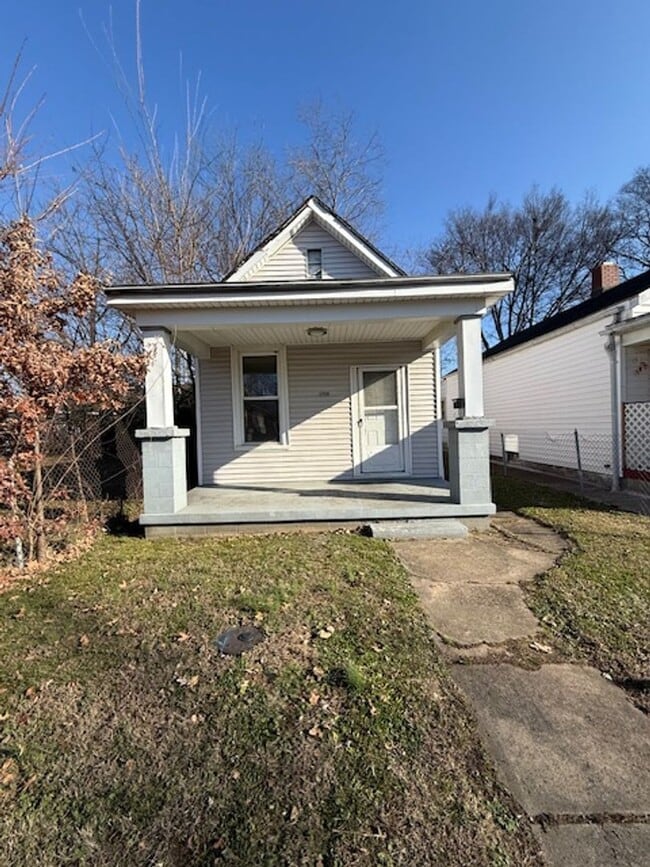 property at 1708 S Kerth Ave