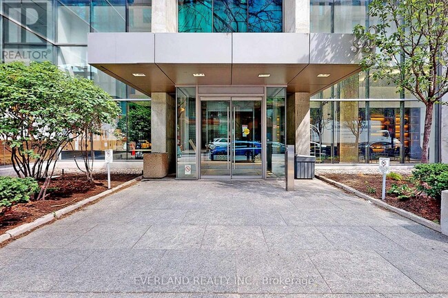 property at 38-2338 Grenville St