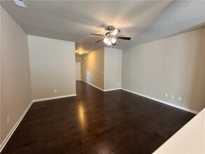 3337 Blue Springs Walk in Kennesaw, GA - Building Photo - Building Photo