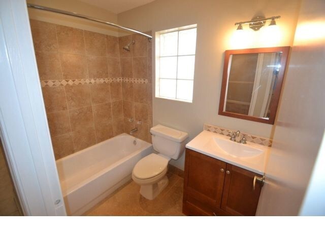 6491 NW 41st Terrace in Coconut Creek, FL - Building Photo - Building Photo
