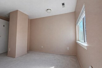 13601 SE 266th St in Kent, WA - Building Photo - Building Photo