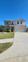 10050 Pine Valley Ct in Baytown, TX - Building Photo