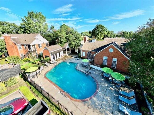 property at 7956 Jefferson Pl Blvd