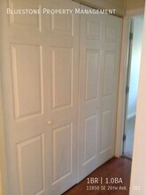 11850 SE 26th Ave in Milwaukie, OR - Building Photo - Building Photo