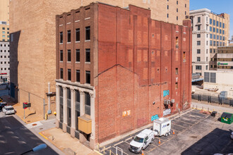 Publicity Flats in St. Louis, MO - Building Photo - Building Photo