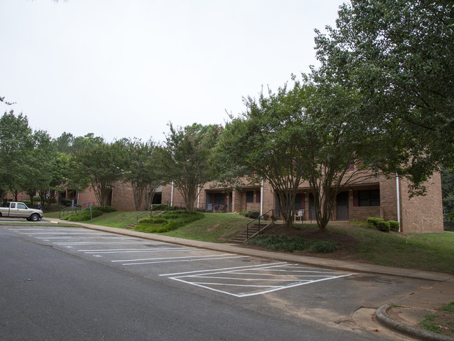 Holly Hills in Mount Holly, NC - Building Photo - Building Photo