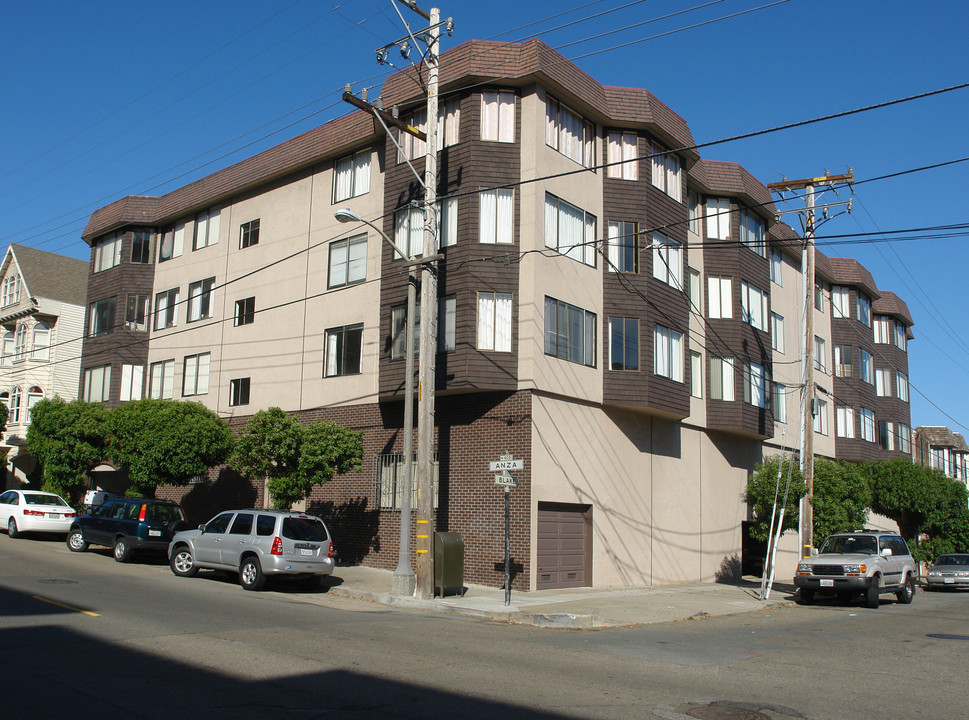 400 Anza St in San Francisco, CA - Building Photo