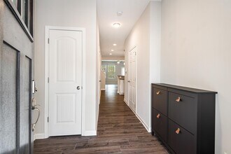 426 Irving Way in Durham, NC - Building Photo - Building Photo