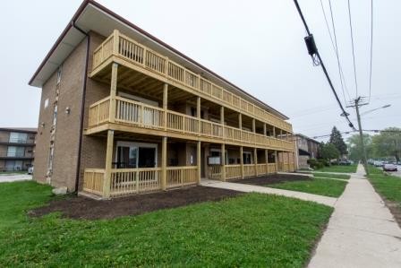 1573 State St in Calumet City, IL - Foto de edificio