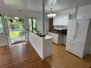 31494 West St, Unit Lower floor in Laguna Beach, CA - Foto de edificio - Building Photo