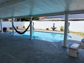 17803 SW 152nd Pl in Miami, FL - Building Photo - Building Photo