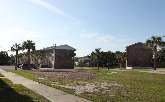 New Hope Homes Apartments in Jacksonville, FL - Building Photo - Building Photo