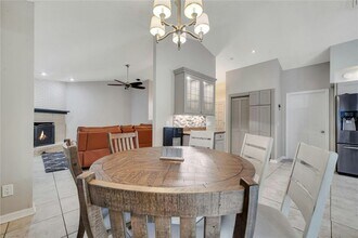 755 Oak Terrace in Orange City, FL - Building Photo - Building Photo