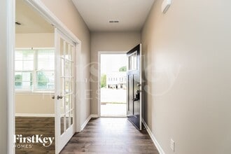 154 Lisa Ln in Winston-Salem, NC - Building Photo - Building Photo