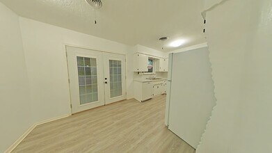 4623 SE Mieling Dr in Lawton, OK - Building Photo - Building Photo