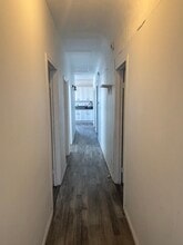 2515 S Catalina St, Unit 1 in Los Angeles, CA - Foto de edificio - Building Photo