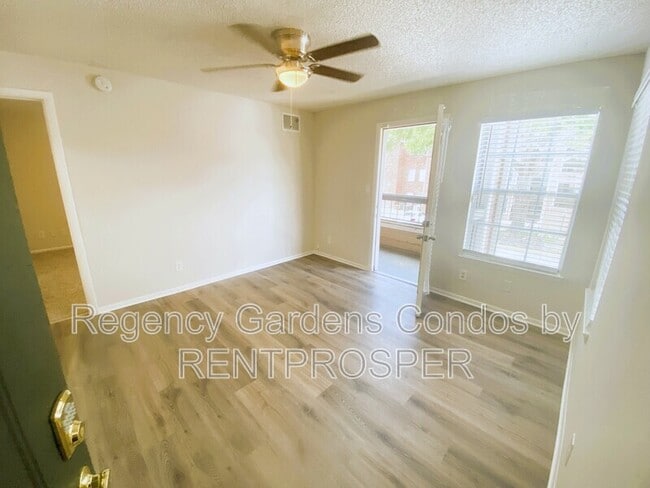 property at 4350 Perkinshire Ln