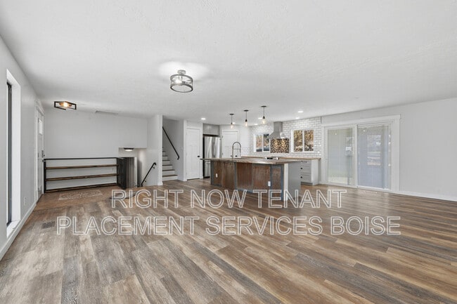 property at 3892 S Pittsfield Way