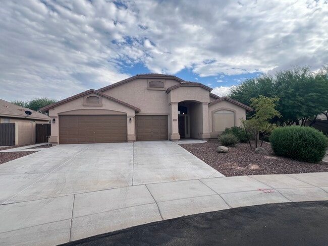 property at 40781 W Walker Way