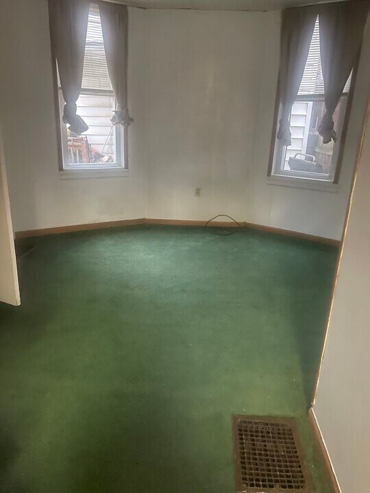206 E Fourth St, Unit 206 E Fourth St in Cumberland, MD - Building Photo
