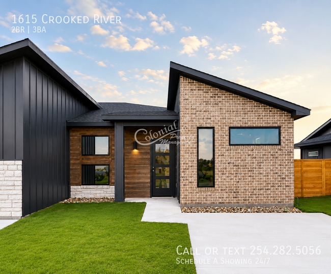 property at 1615 Crooked River