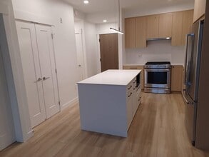 2771 Montrose Ave in Abbotsford, BC - Building Photo - Building Photo